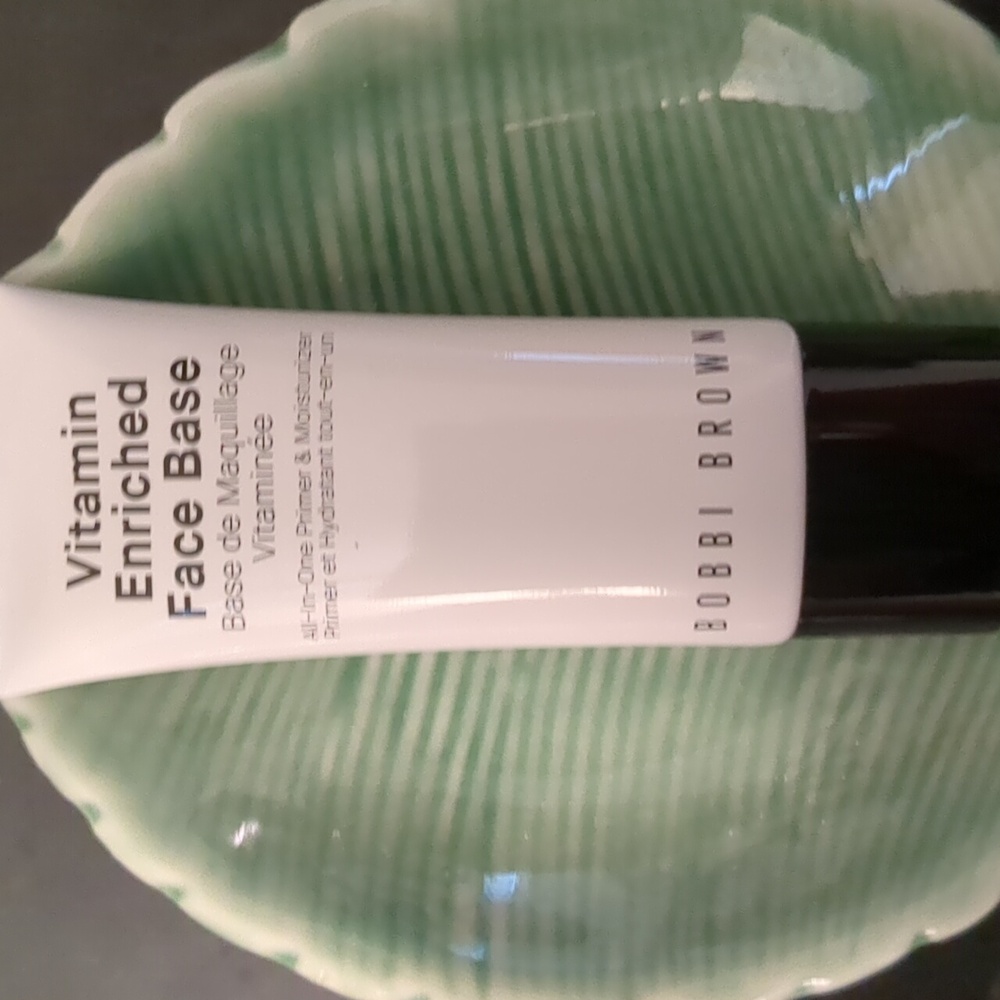 Vitamin Enriched Face Base Primer